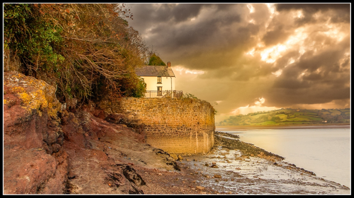 Laugharne Boat House
